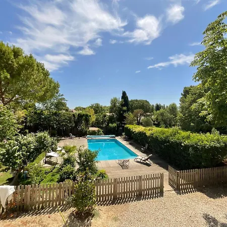 Villa Au Milieu Des Vignes *